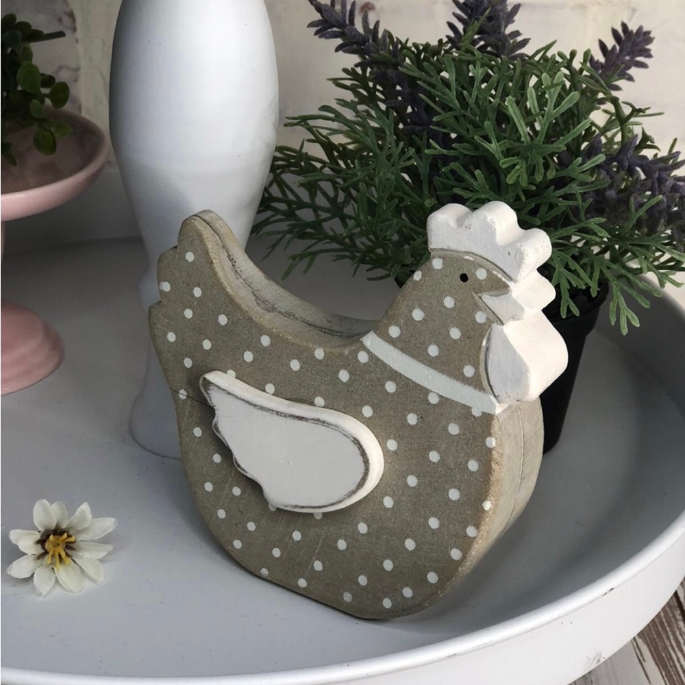 Farmhouse Wood Chicken Hen Tabletop Decor